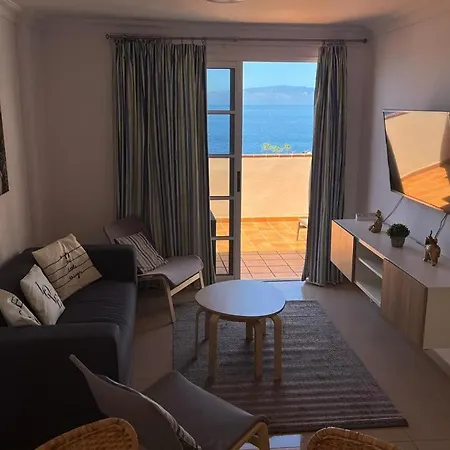 Volcano Views & Wifi * Puerto de Santiago (Tenerife)